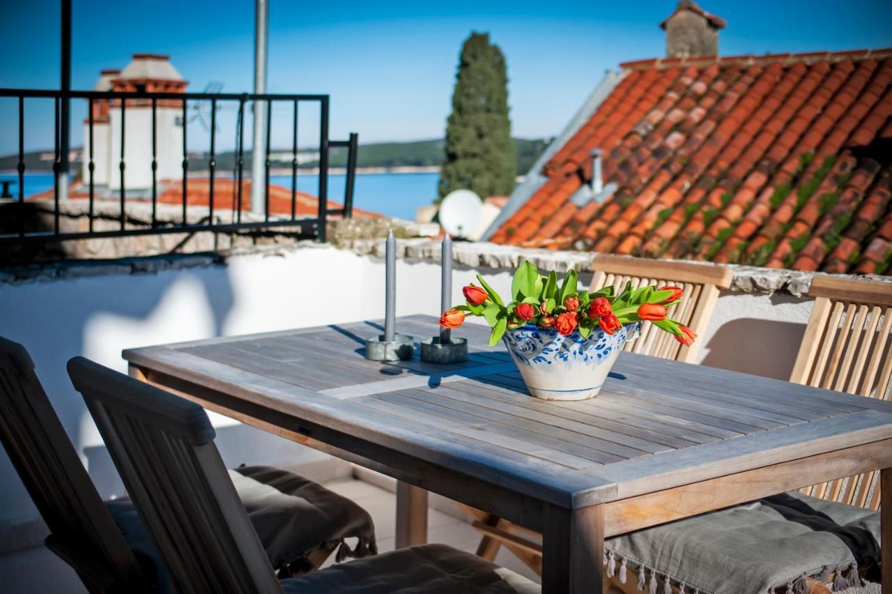 רוביני Monte Sea View Residence מראה חיצוני תמונה